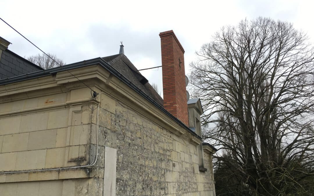 Création cheminée en briques Saumur